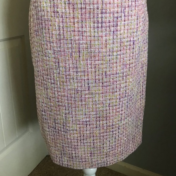 Tahari ASL Pink, Purple, Cream Woven Tweed Skirt Suit. Size 4. New with Tags - Picture 5 of 16